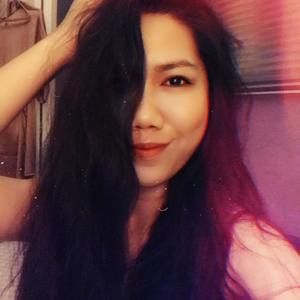 Meet your Posher, Lyza lyn marie